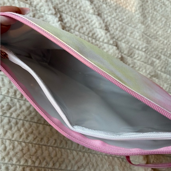 Poolside New York Pink Cosmetic Bag - Picture 6 of 10